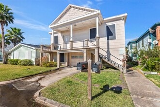 Building Photo - 4322 Avenue R 1/2