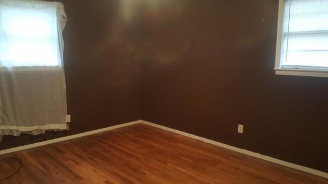 Building Photo - 4102 Stinson St. Milan, TN 38358