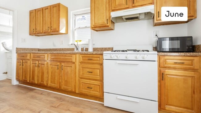 Building Photo - 51 Audubon Avenue