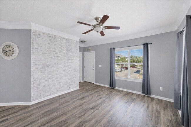 Foto del edificio - 4802 51st St W