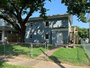 Building Photo - 2919 4th Ave