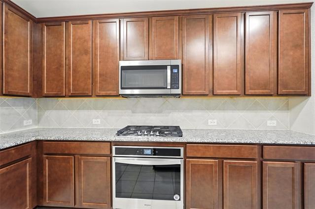 Foto del edificio - 6214 Heron Dr