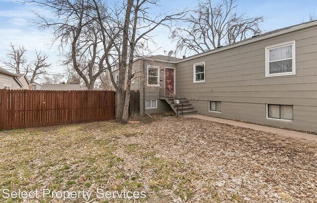 Building Photo - 2552 S Logan St