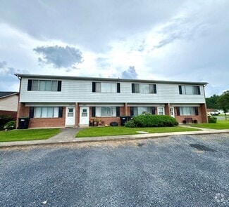 Building Photo - 9574 Shenandoah Dr