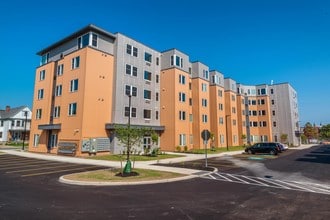 Building Photo - Campus Walk One