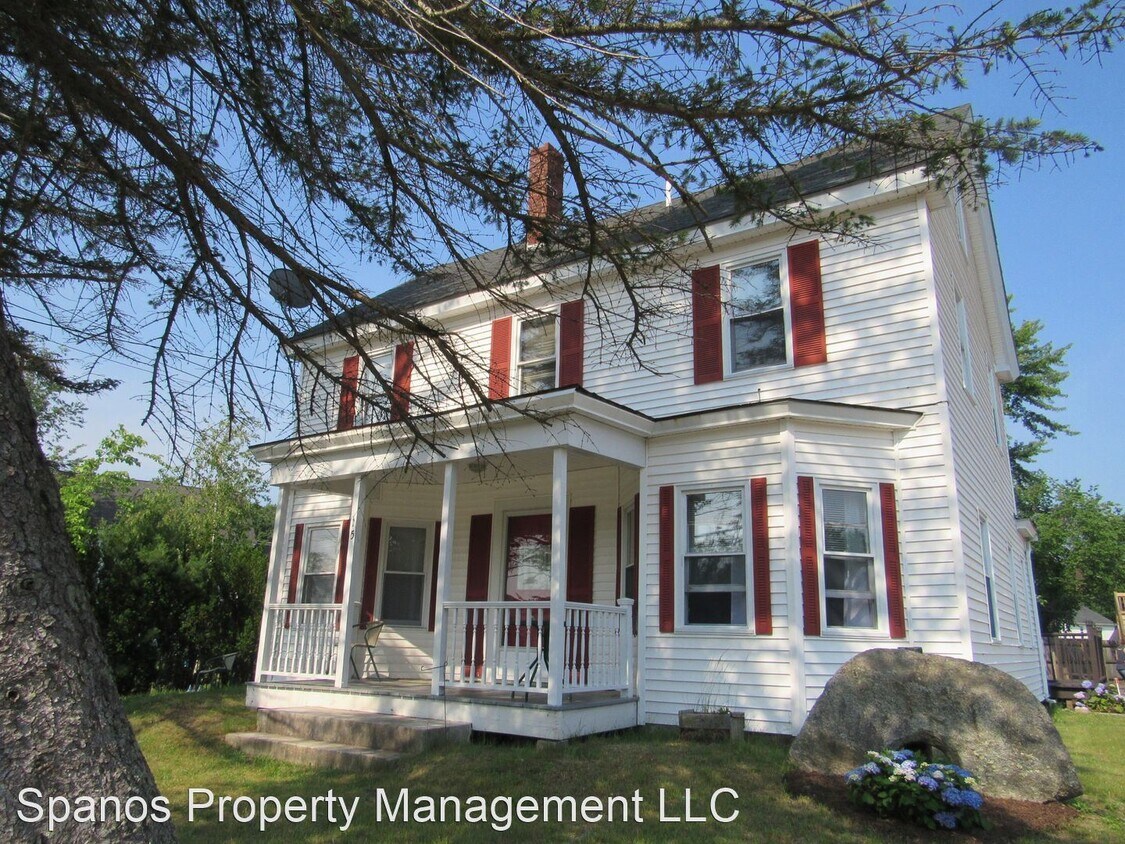 4 br, 2.5 bath House 15 Windham Road House Rental in Pelham, NH