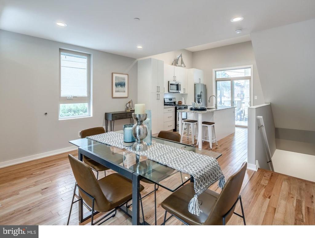 Foto principal - 1844 E Cumberland St