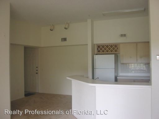 Foto del edificio - 6613 Mission Club Blvd