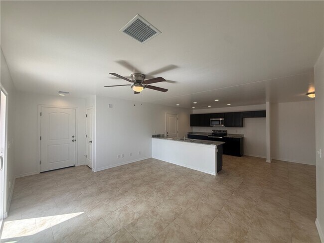 Building Photo - 953 Berk Ave