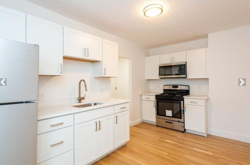 Foto principal - 116 Adams St