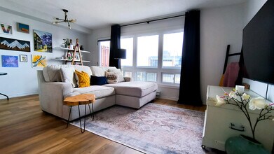 Building Photo - 158 McArthur Ave.