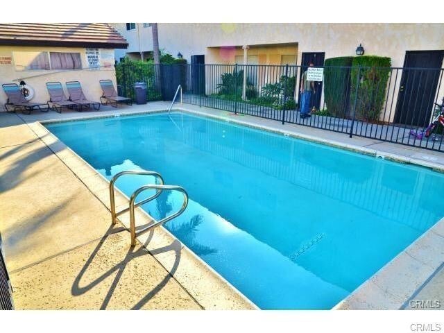 Foto del edificio - 1231 W Hillandale Ave