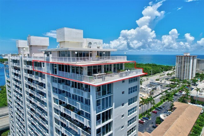 Building Photo - 2800 E Sunrise Blvd
