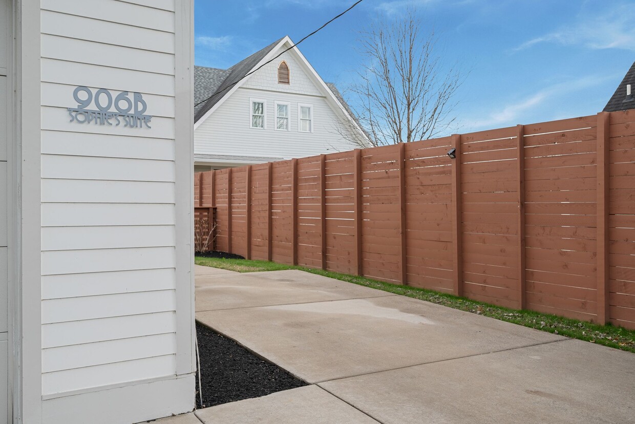 Photo - 906 N 5th St (Nashville, TN)