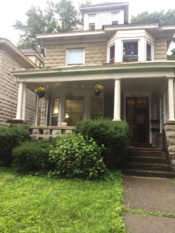 870 Lancaster St Unit 2, Albany, NY 12203 Apartment for Rent in Albany, NY