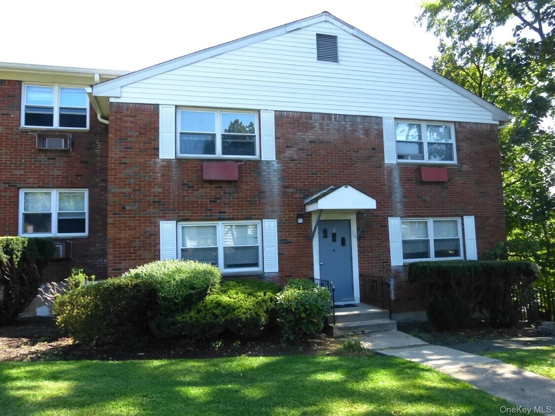 Foto principal - 6 Duryea Pl