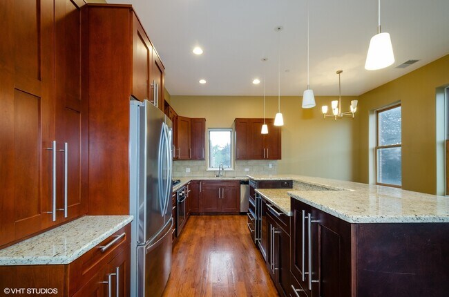 Foto del edificio - 140 Ridge Ave
