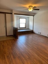 Building Photo - 146 Vley Rd