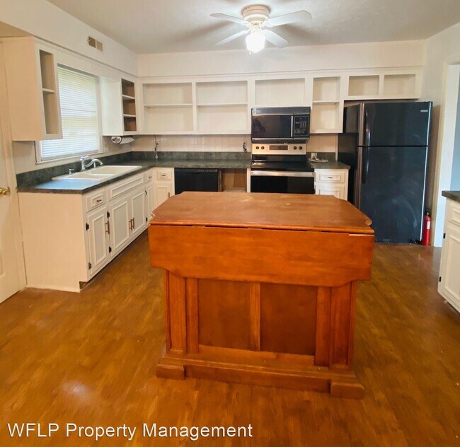 Building Photo - 2 br, 1.5 bath House - 1443 Tunbridge Rd