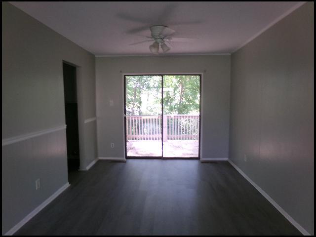 Building Photo - 203 Winchester Trail