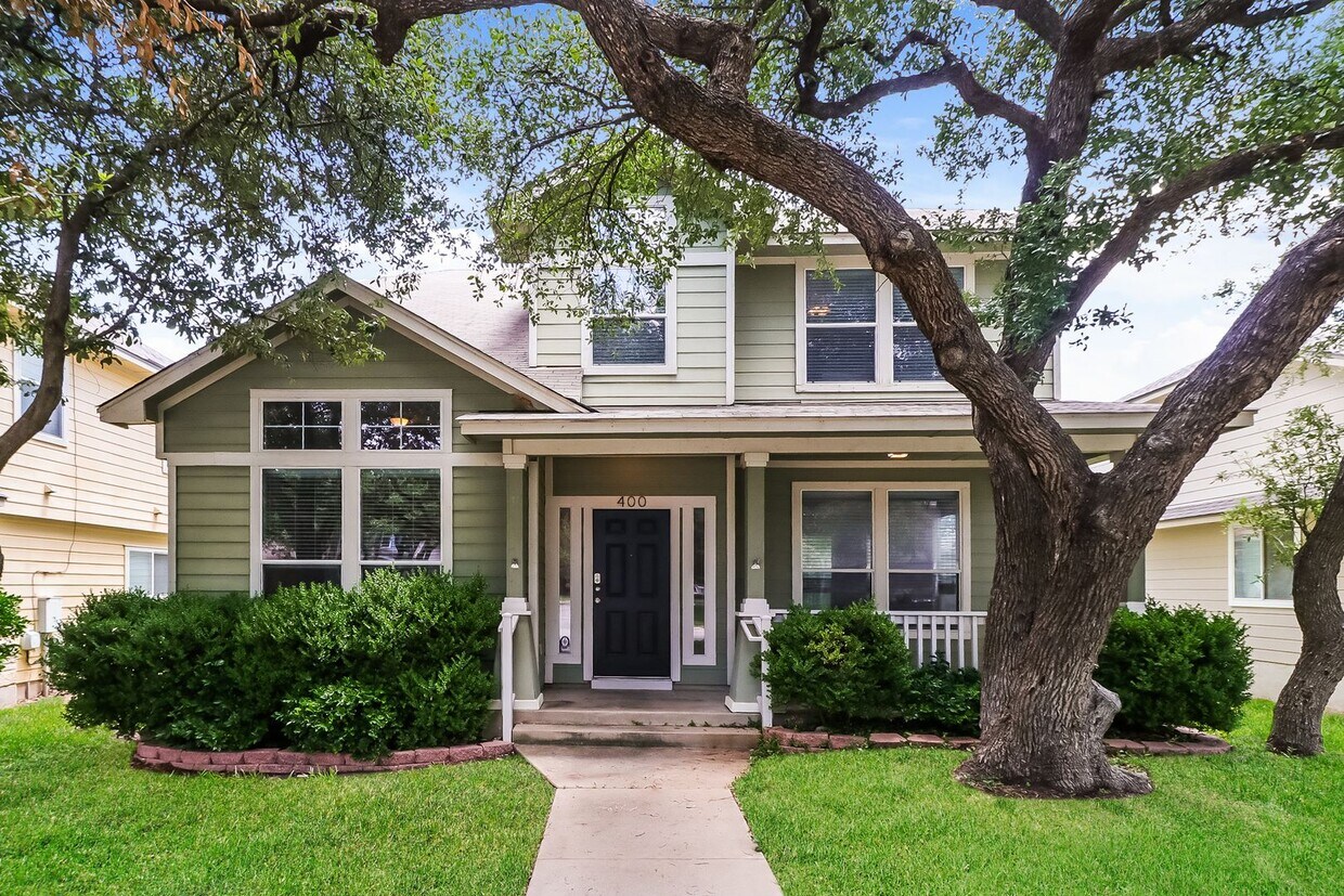 Primary Photo - Beautiful home that backs to quiet greenbe...