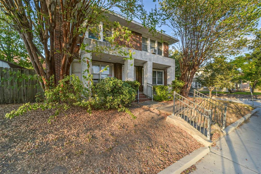 Primary Photo - 1226 W Gray St