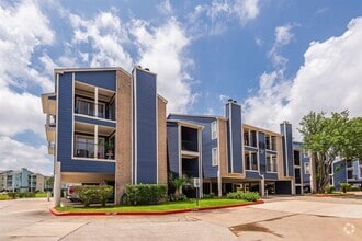Building Photo - 18519 Egret Bay Blvd