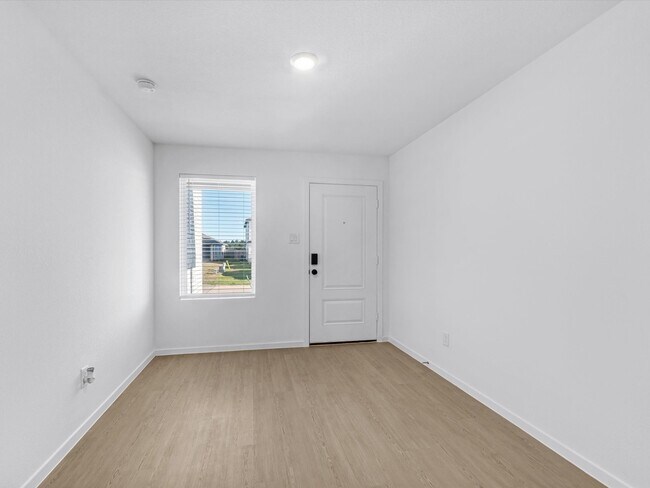 Foto del edificio - 25433 Carnation Ct