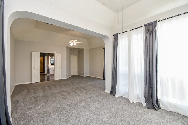 Foto del edificio - 2810 Grassy Knoll Ct