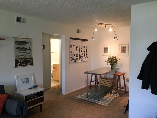 Foto del edificio - 3250 O'Neal Cir