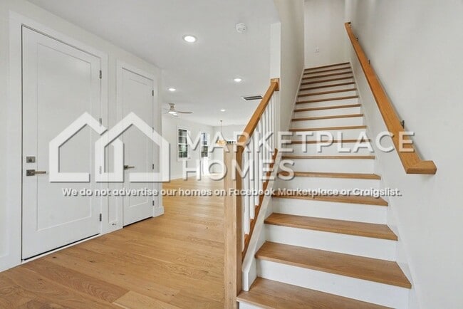 Building Photo - 109 Taverly Dr