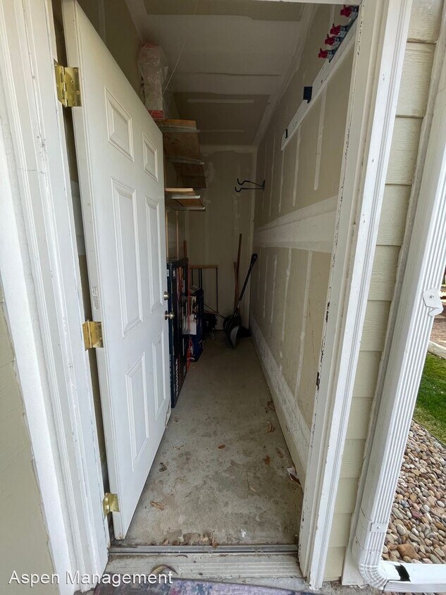 Primary Photo - 2 br, 1 bath House - 12115 Emerald Lane - 1
