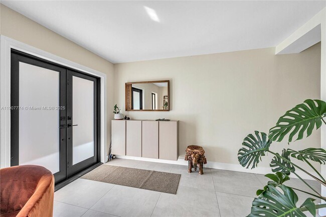 Building Photo - 2965 SW 25th Ter