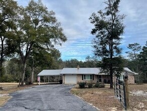Building Photo - 1086 County Hwy 183 N