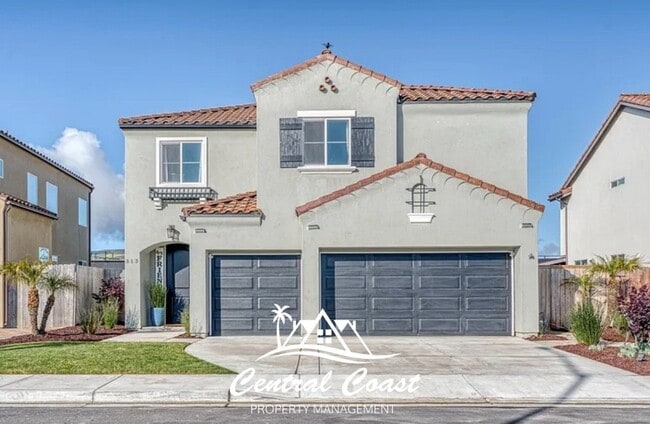 Building Photo - 0 Las Flores Dr