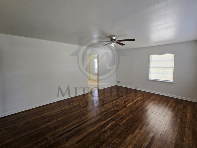 Foto del edificio - Spacious 4 bedroom home ready to rent!