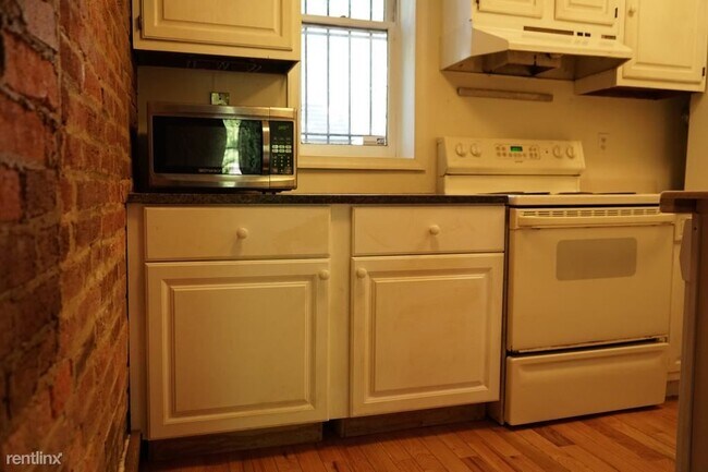 Foto del edificio - 300 12th St SE