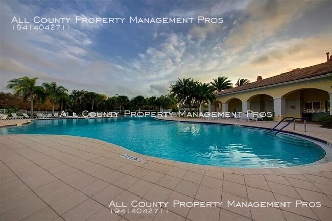 Building Photo - VillageWalk/Spacious/Great Amenities