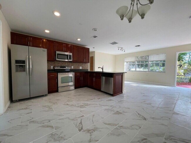 Photo - 249 NW 4th Diagonal House