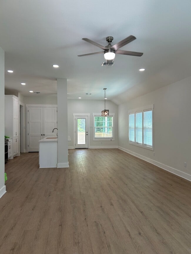 Building Photo - 1594 Wimberly Pl