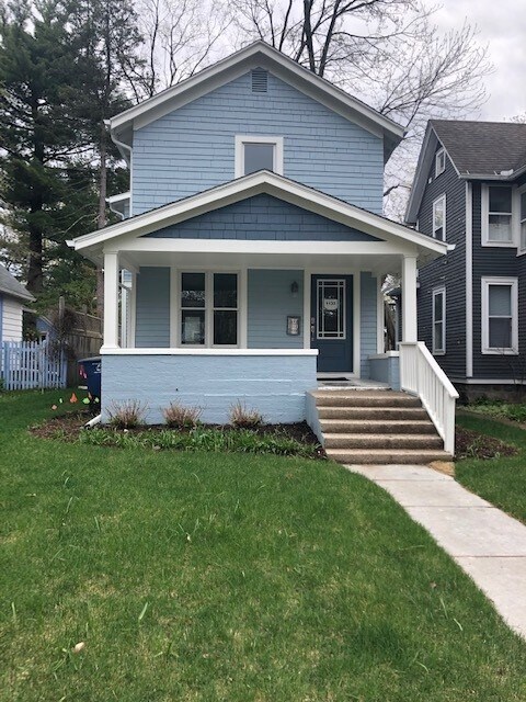 front of house - 1133 Lincoln Ave