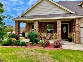 Building Photo - 2305 Willard Way