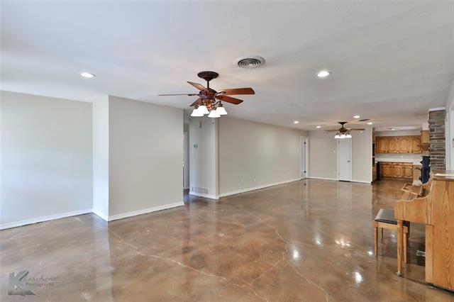 Foto del edificio - 2310 Glenwood Dr