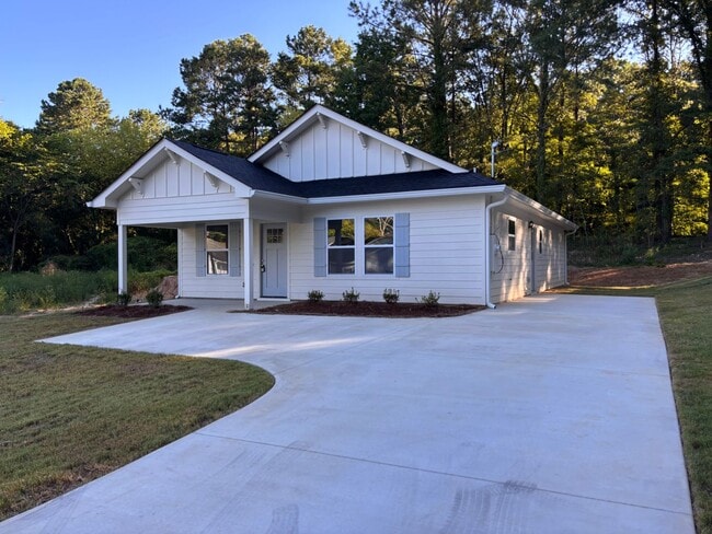 Building Photo - 3 Bedrooms, 2 Bathrooms - NEW CONSTRUCTION...