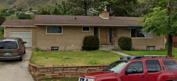 Foto del edificio - 1134 Cherry Ln