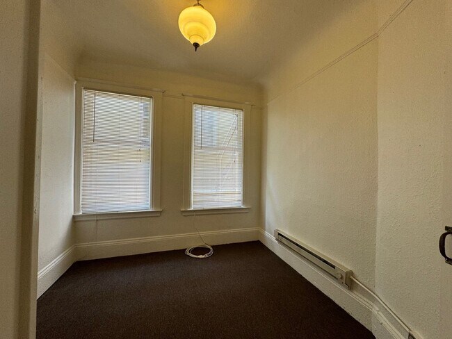 Foto del edificio - COZY 2 BEDROOM 1 BATH FOR RENT IN SAN FRAN...