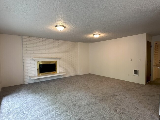 Foto del edificio - 2334 49th Ave SW