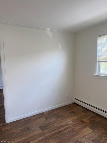 Building Photo - 118 Sheridan Ave