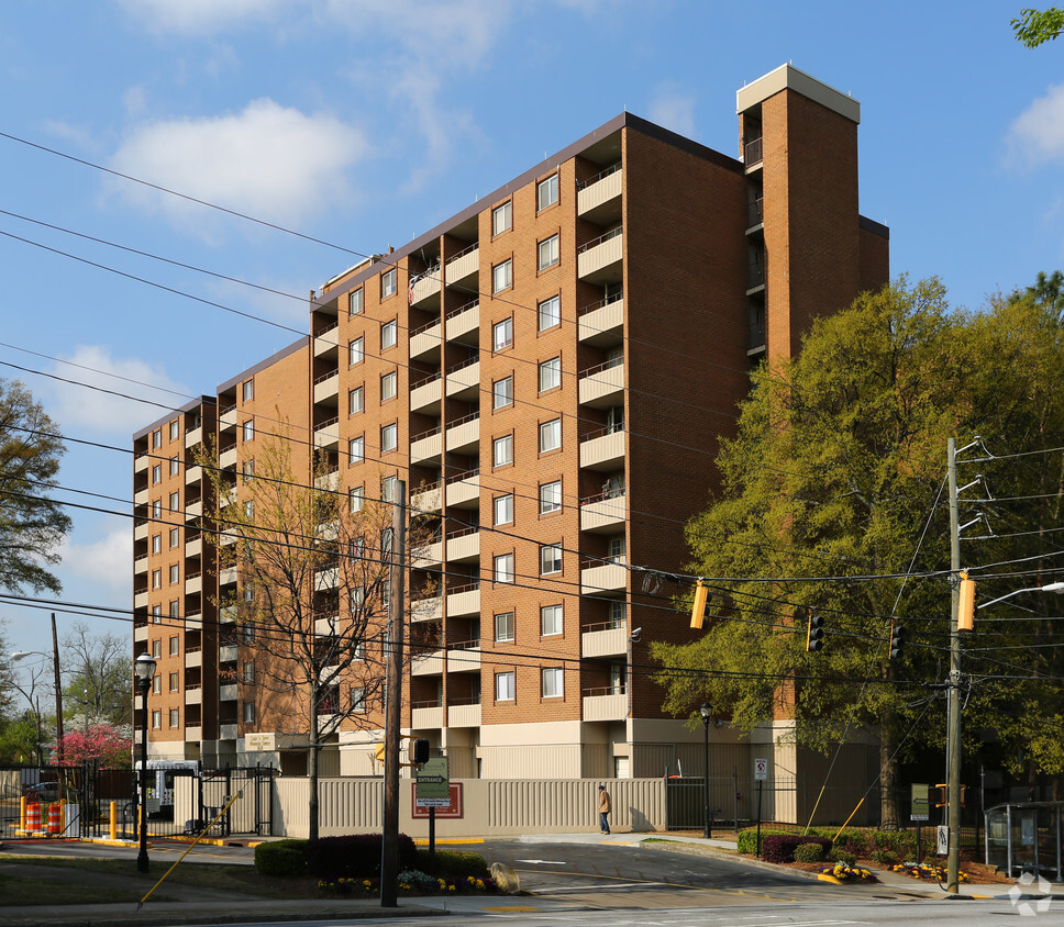 Foto del edificio - Cosby Spear Highrise