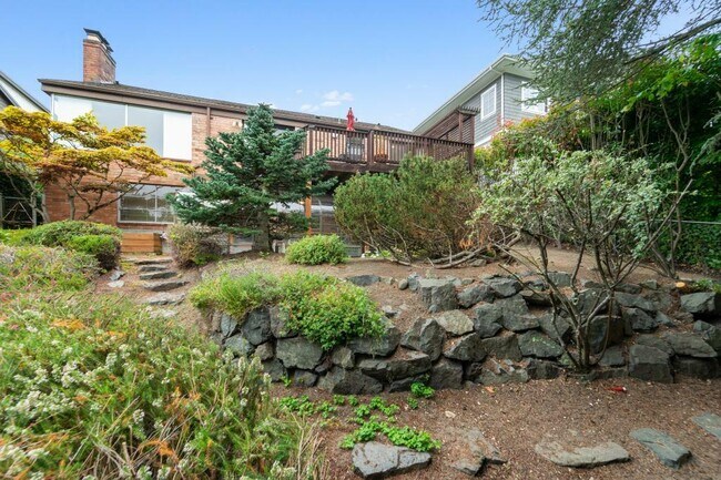 Foto del edificio - 6544 52nd Ave NE